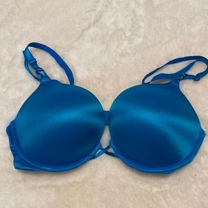 Victorias Secret Bombshell Plunge Bra